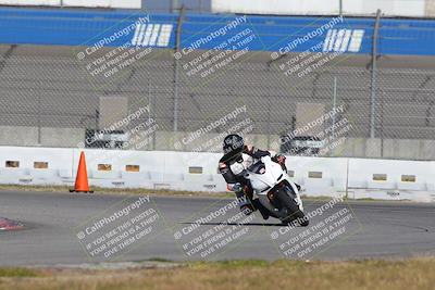 media/Nov-26-2022-Fastrack Riders (Sat) [[b001e85eef]]/Level 3/Session 3 Outside Turn 9/